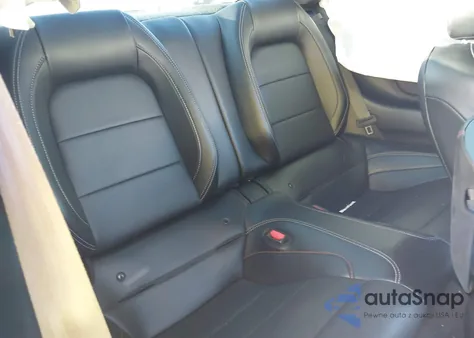 2022 Ford Mustang Gt Premium Fastback z USA, uszkodzony, nr VIN 1FA6P8CF8N5106295